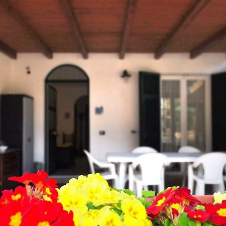 Come A Casa Deiva Marina Extérieur photo