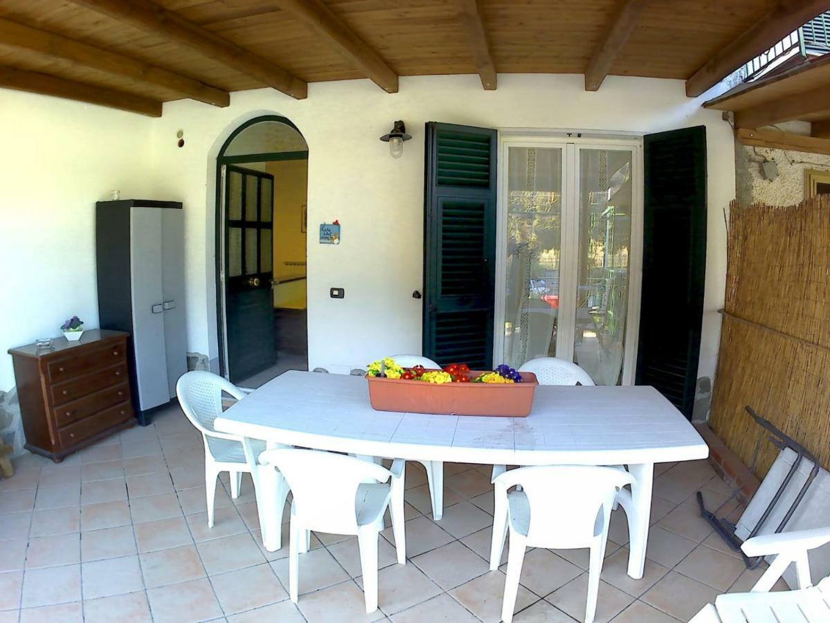 Come A Casa Deiva Marina Extérieur photo